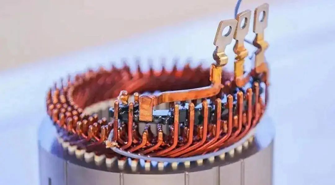 與圓形電機相比，為什么扁線電機更適合新能源汽車領域？—AIP艾普.jpg