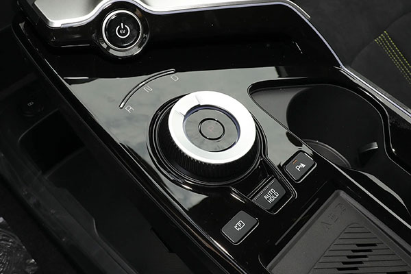 汽車(chē)換擋電機(jī)測(cè)試系統(tǒng)—AIP艾普.jpg.jpg